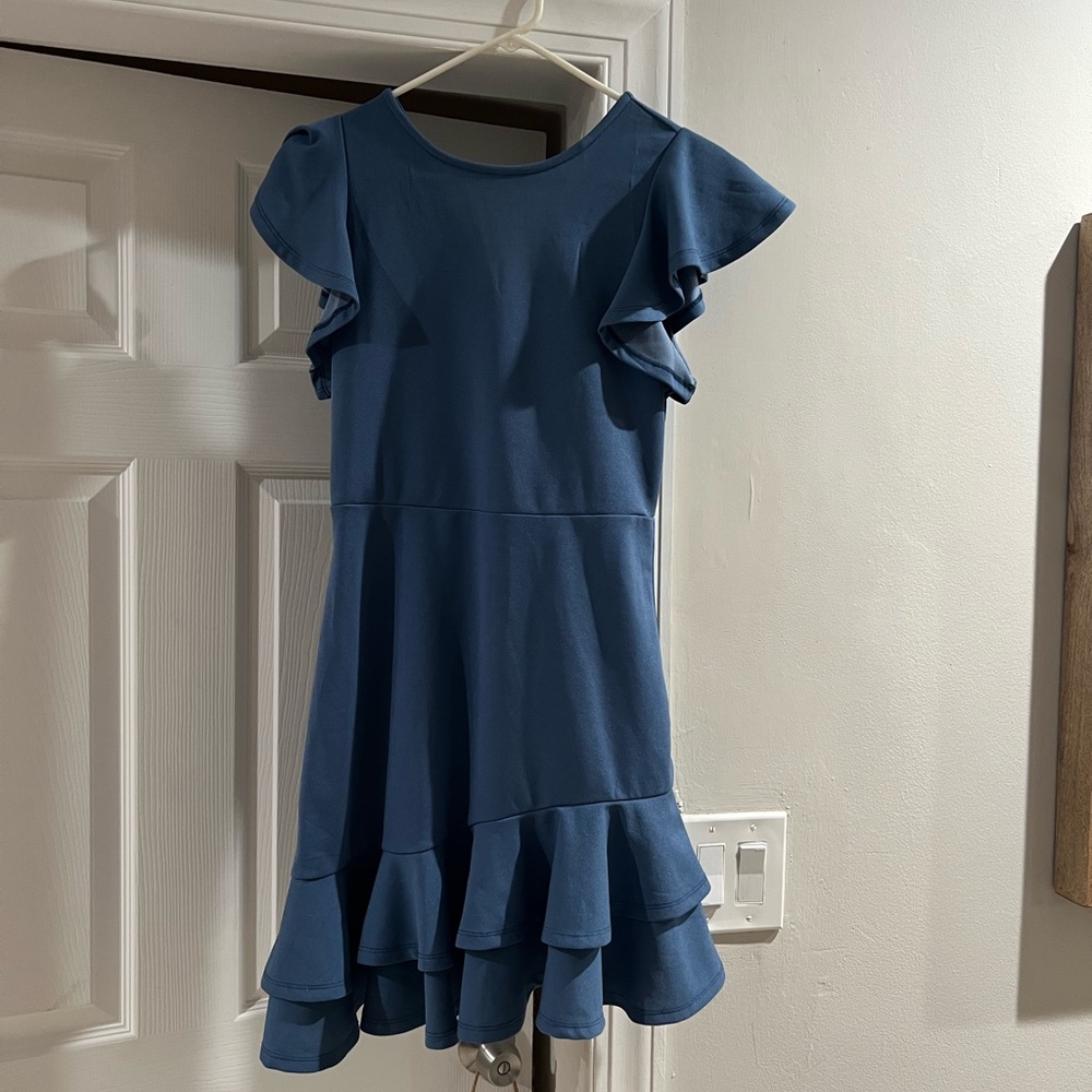 Comfy dress…I only wore it once for my sisters baby shower!
